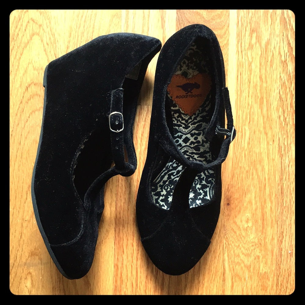 Velvet Wedges